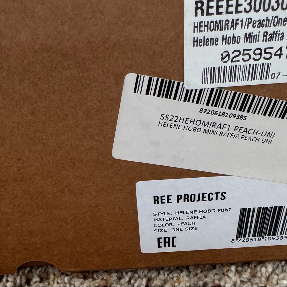 NIB Ree Projects Helene Hobo Mini Raffia Bag in Peach - Picture 13 of 14